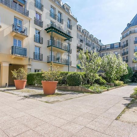 Nice Apartment Garden - 5 Min Disneyland Paris - Val D'Europe Center シェシー エクステリア 写真